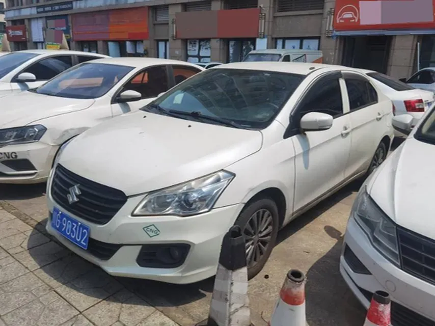 2017 Suzuki SX4 S-Cross 1.6L 122HP L4 5MT,autocango,china used car exporter,china ev exporter,chinese used car exporter,chinese used ev exporter