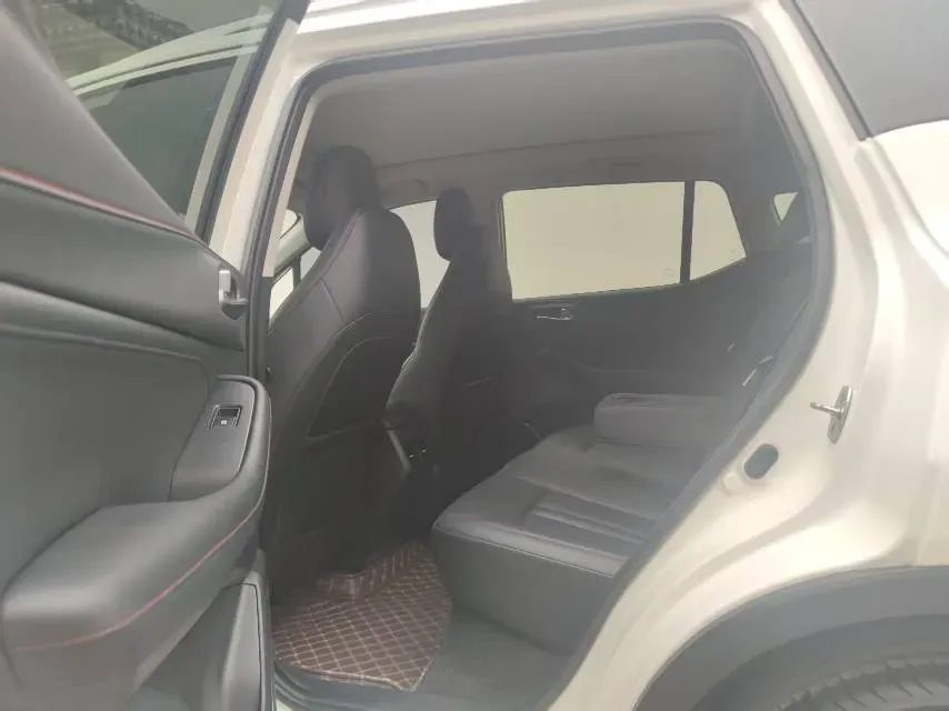 2021 GAC Trumpchi GS4 1.5T 169HP L4 6AT,autocango,china used car exporter,china ev exporter,chinese used car exporter,chinese used ev exporter