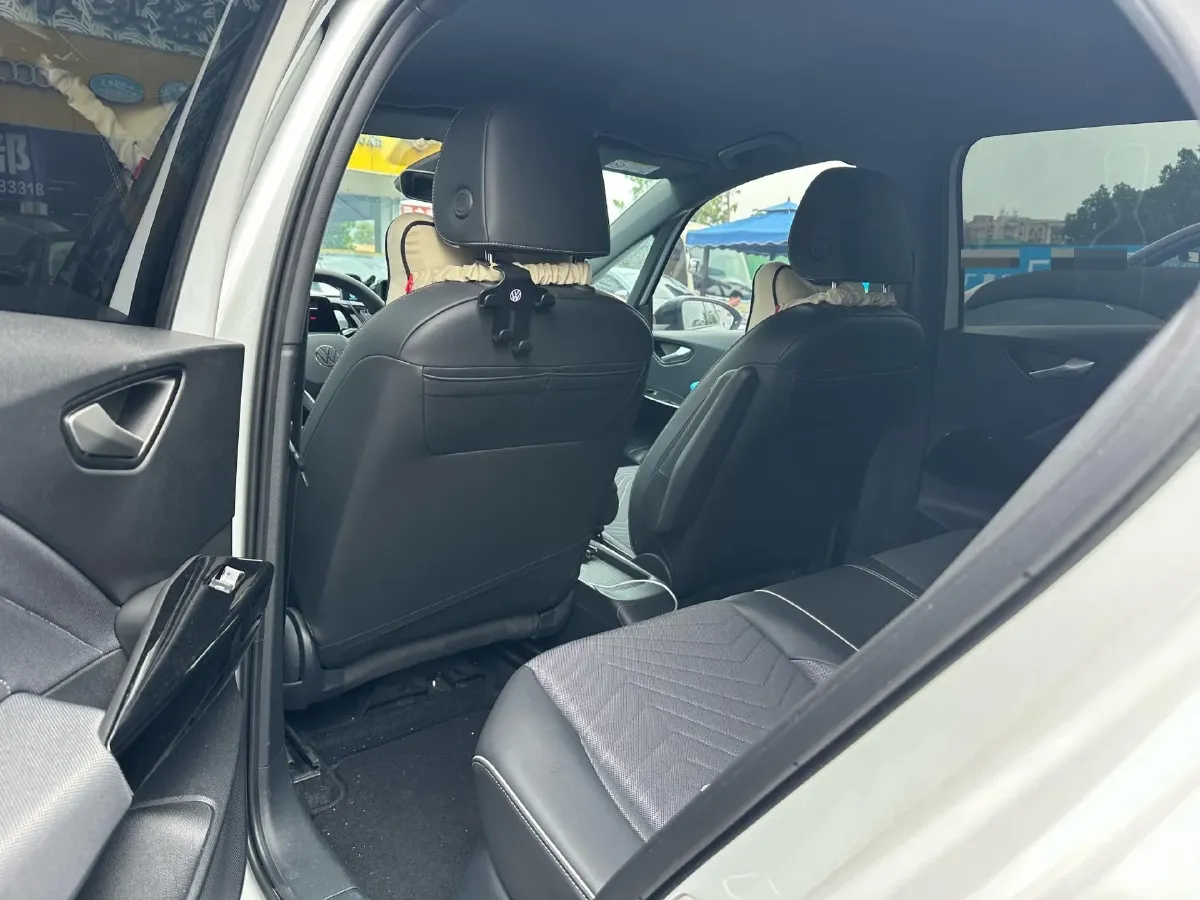 2024 Deepal SL03 BEV 58.89KWH,autocango,china used car exporter,china ev exporter,chinese used car exporter,chinese used ev exporter