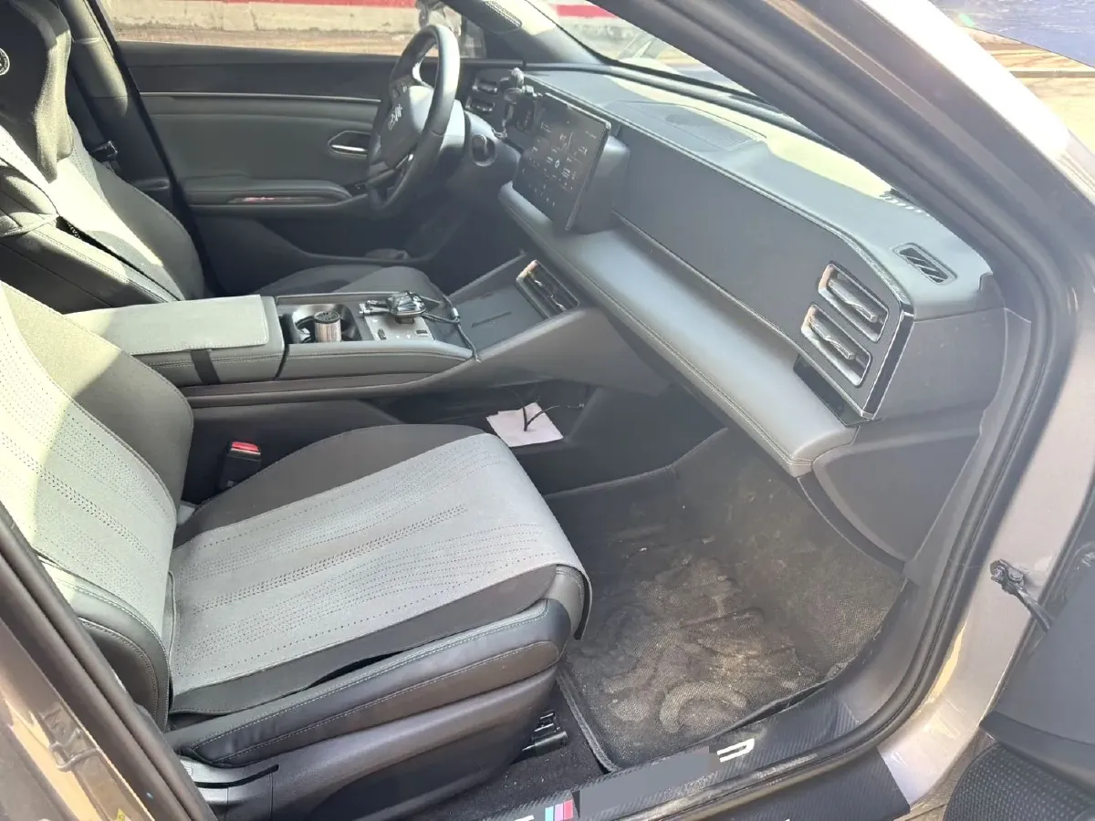 2025 BYD QinL 1.5L 101HP L4 E-CVT PHEV 10.08KWH,autocango,china used car exporter,china ev exporter,chinese used car exporter,chinese used ev exporter