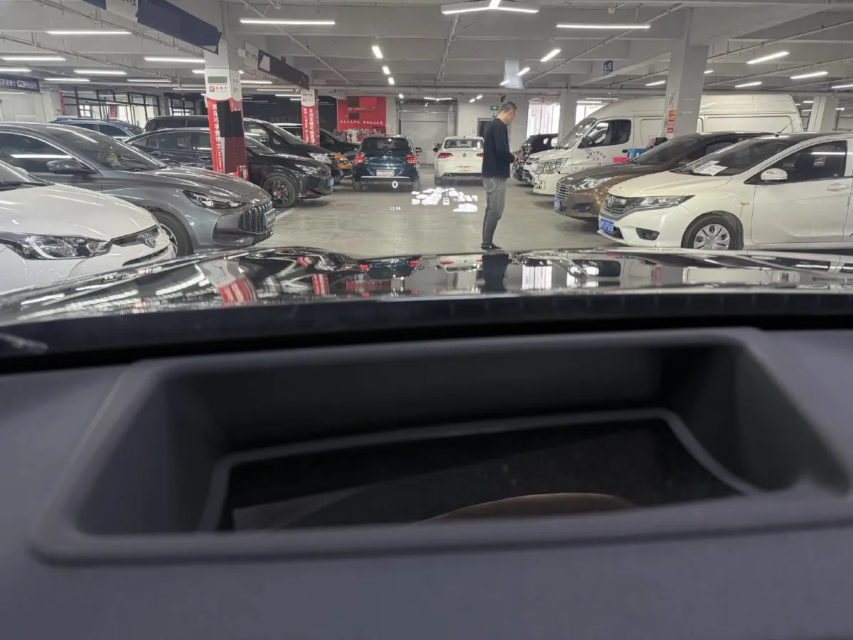 2025 ONVO L90 BEV,autocango,china used car exporter,china ev exporter,chinese used car exporter,chinese used ev exporter