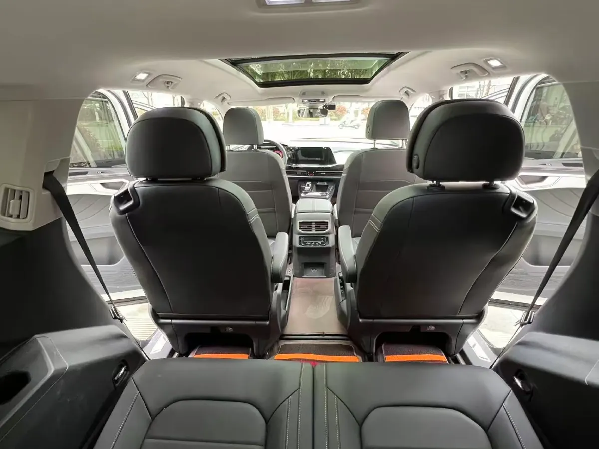 2022 Volkswagen Talagon 2.0T 220HP L4 7DCT,autocango,china used car exporter,china ev exporter,chinese used car exporter,chinese used ev exporter