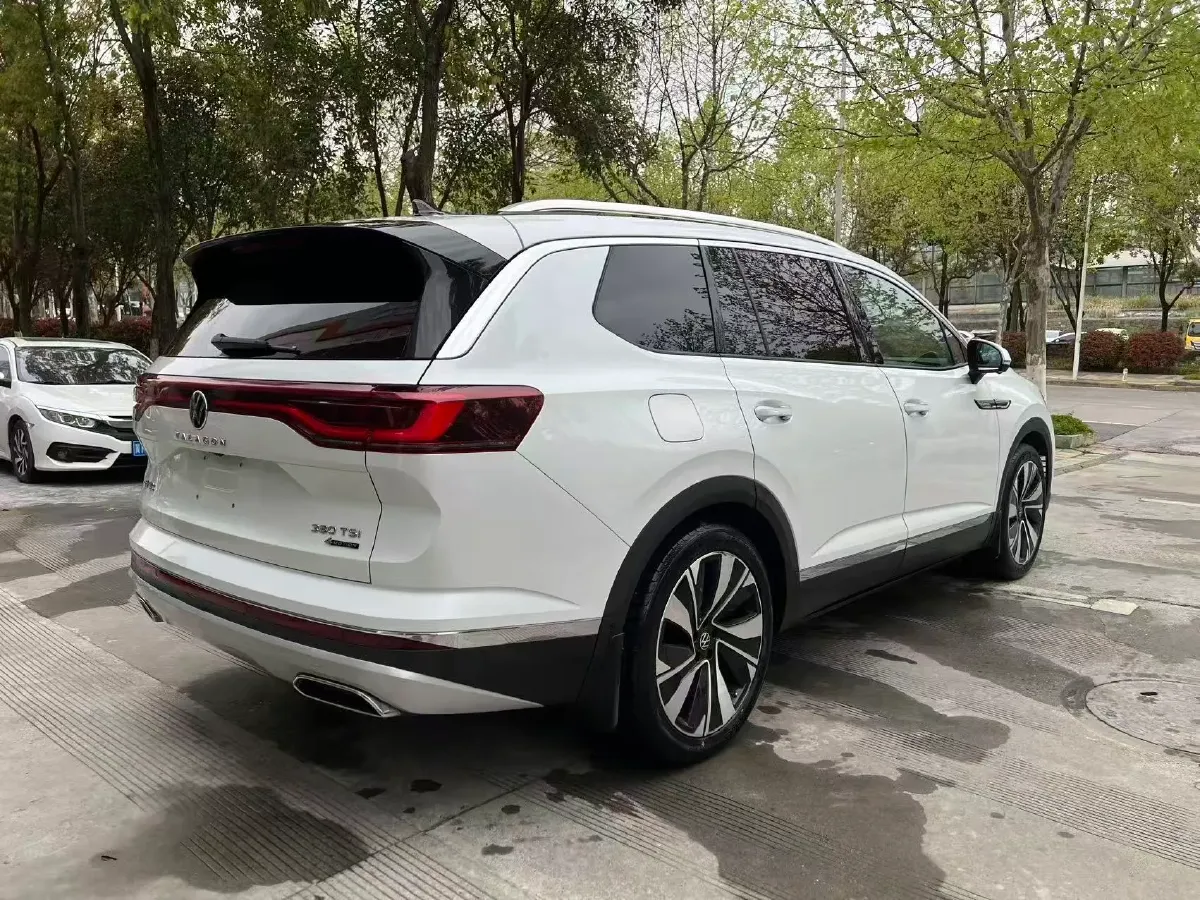 2022 Volkswagen Talagon 2.0T 220HP L4 7DCT,autocango,china used car exporter,china ev exporter,chinese used car exporter,chinese used ev exporter