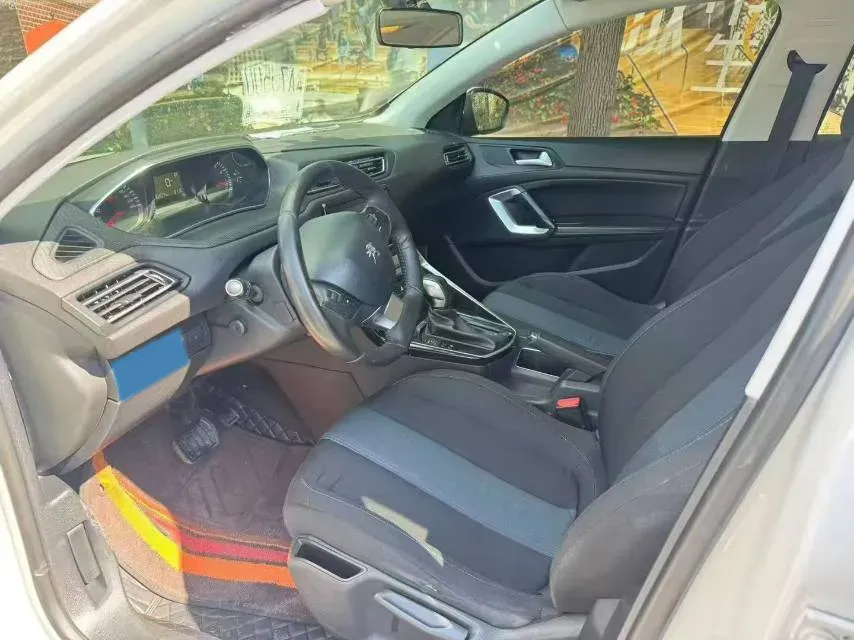 2018 Peugeot 308 1.6L 117HP L4 6AT,autocango,china used car exporter,china ev exporter,chinese used car exporter,chinese used ev exporter
