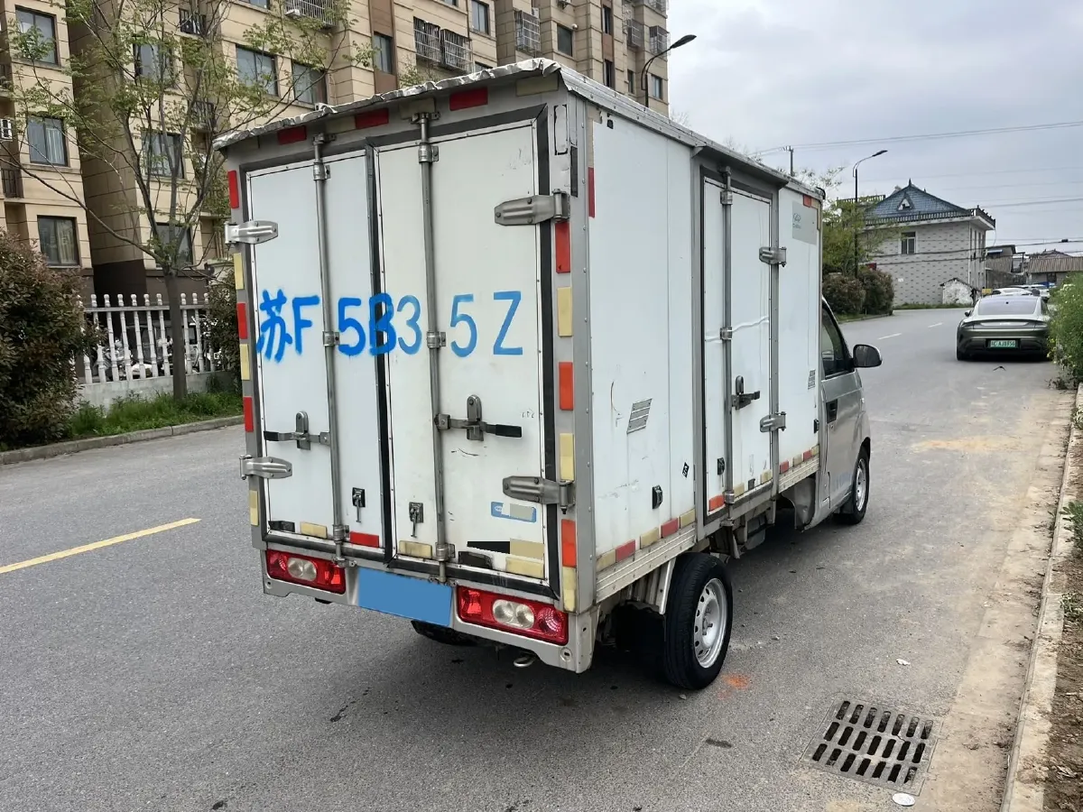 2019 Karry YouJin 1.5L 116HP L4 5MT,autocango,china used car exporter,china ev exporter,chinese used car exporter,chinese used ev exporter