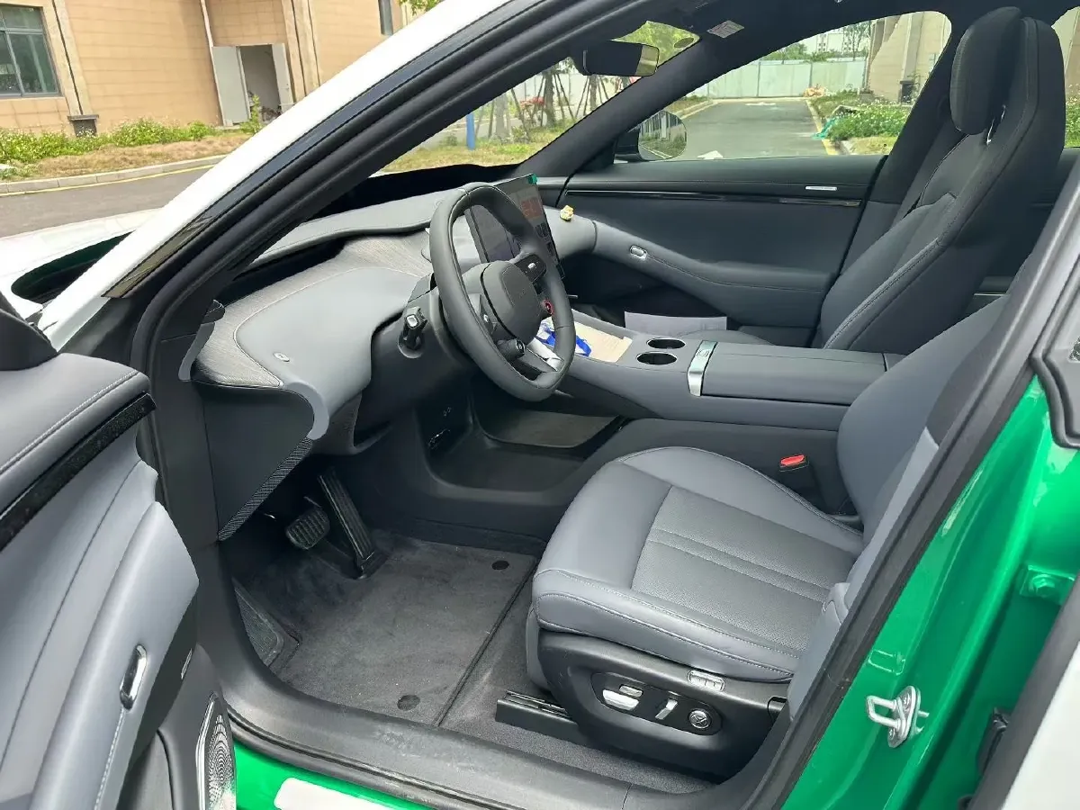 2025 MI YU7 BEV 96.3KWH,autocango,china used car exporter,china ev exporter,chinese used car exporter,chinese used ev exporter