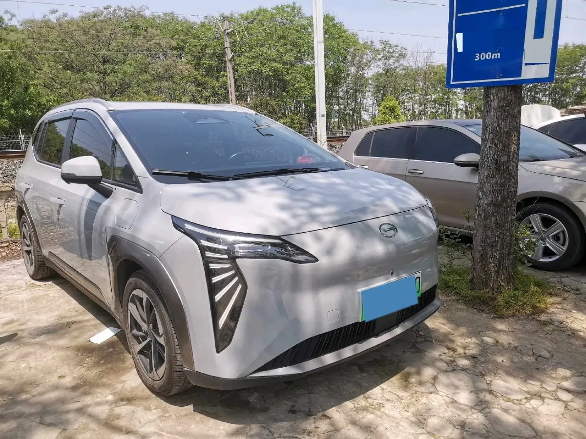 2024 Leapmotor C11 1.5L 95HP L4 REEV 43.74KWH,autocango,china used car exporter,china ev exporter,chinese used car exporter,chinese used ev exporter