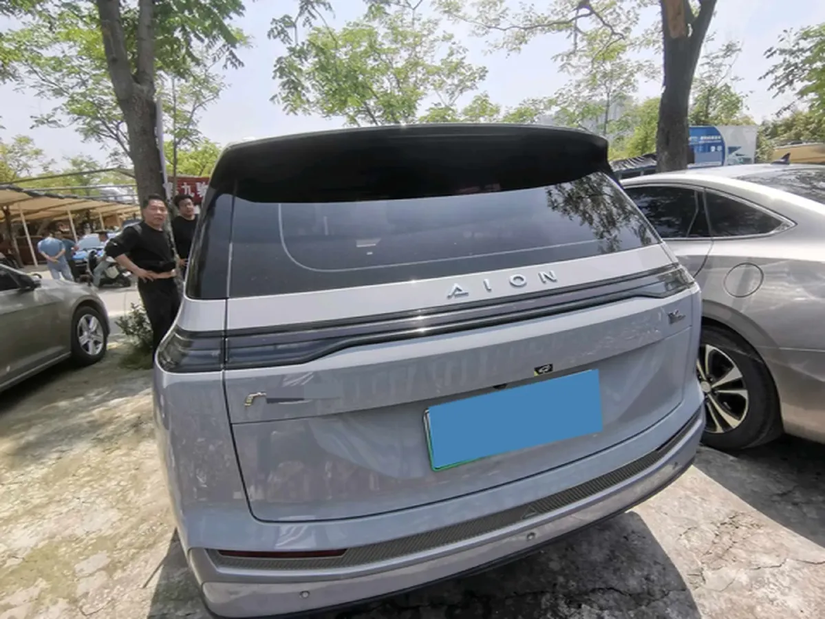 2024 Leapmotor C11 1.5L 95HP L4 REEV 43.74KWH,autocango,china used car exporter,china ev exporter,chinese used car exporter,chinese used ev exporter