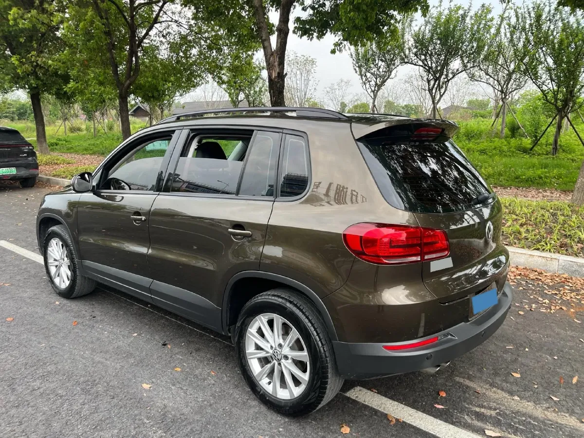2017 Haval H9 2.0T 190HP L4 8AT,autocango,china used car exporter,china ev exporter,chinese used car exporter,chinese used ev exporter