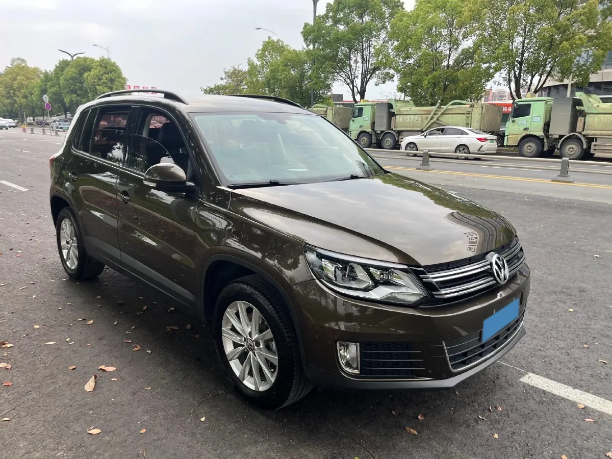 2017 Haval H9 2.0T 190HP L4 8AT,autocango,china used car exporter,china ev exporter,chinese used car exporter,chinese used ev exporter