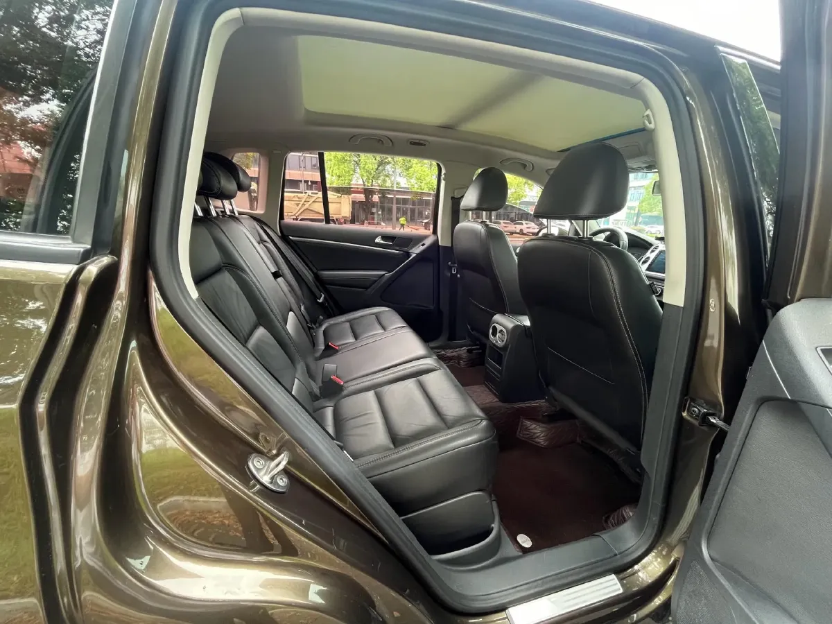 2017 Haval H9 2.0T 190HP L4 8AT,autocango,china used car exporter,china ev exporter,chinese used car exporter,chinese used ev exporter