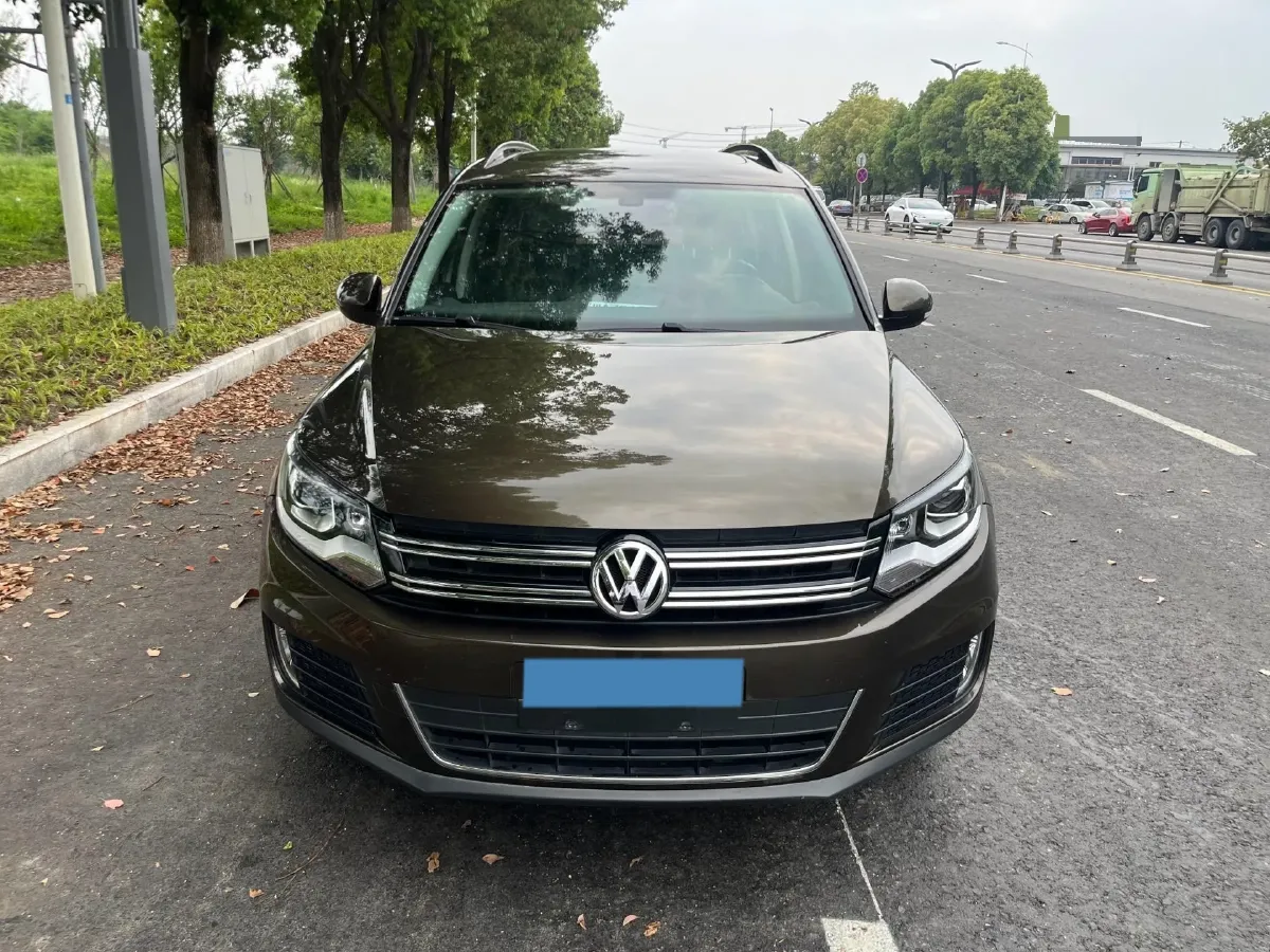 2017 Haval H9 2.0T 190HP L4 8AT,autocango,china used car exporter,china ev exporter,chinese used car exporter,chinese used ev exporter