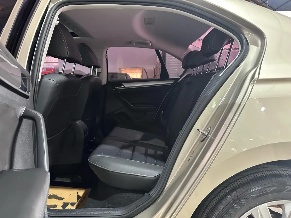 2018 Volkswagen Bora 1.5L 110HP L4 6AT,autocango,china used car exporter,china ev exporter,chinese used car exporter,chinese used ev exporter