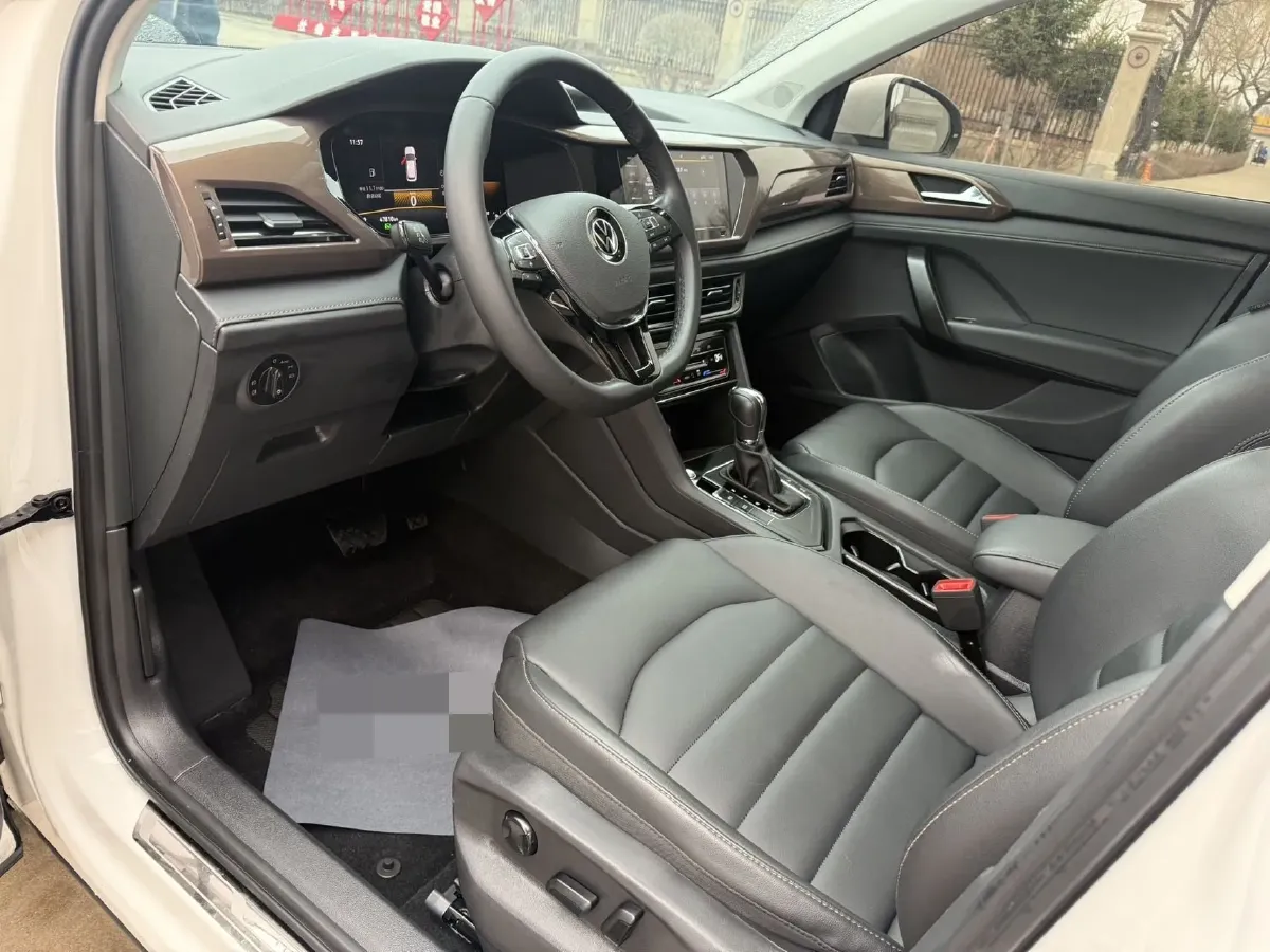 2022 Ford Transit 2.0T 202HP L4 6AT,autocango,china used car exporter,china ev exporter,chinese used car exporter,chinese used ev exporter