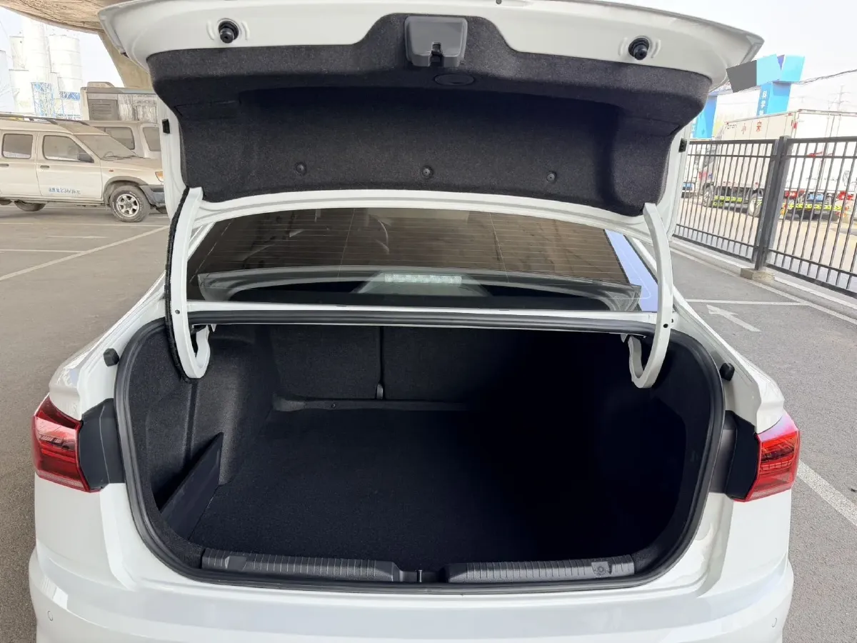 2021 Volkswagen Bora 1.5L 113HP L4 6AT,autocango,china used car exporter,china ev exporter,chinese used car exporter,chinese used ev exporter