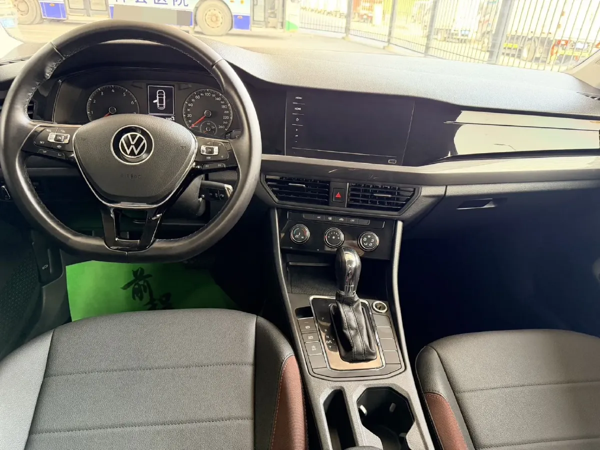 2021 Volkswagen Bora 1.5L 113HP L4 6AT,autocango,china used car exporter,china ev exporter,chinese used car exporter,chinese used ev exporter