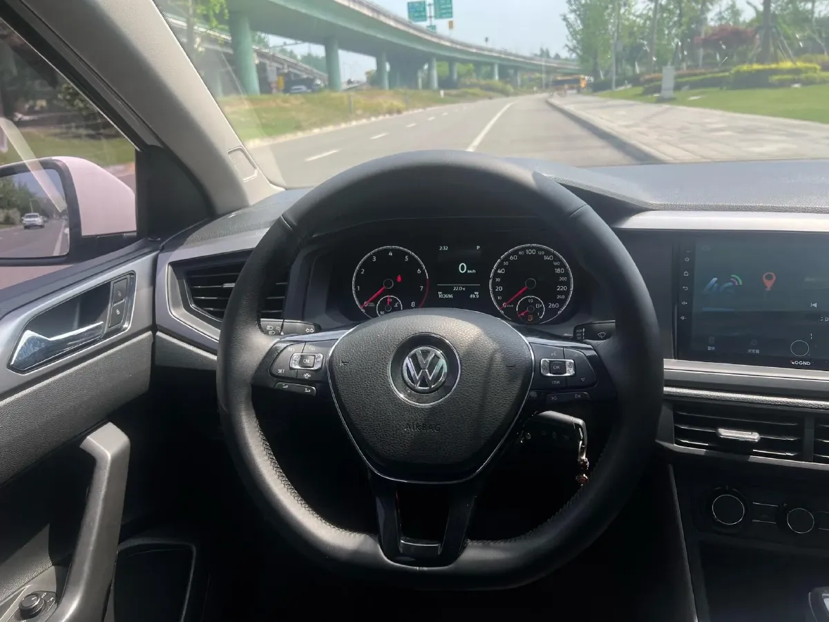2019 Volkswagen Polo 1.5L 113HP L4 6AT,autocango,china used car exporter,china ev exporter,chinese used car exporter,chinese used ev exporter
