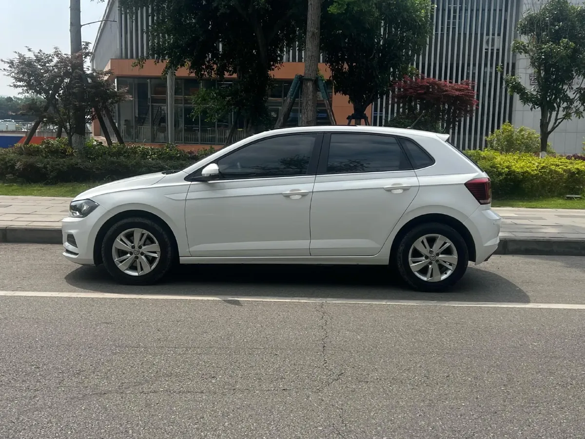 2019 Volkswagen Polo 1.5L 113HP L4 6AT,autocango,china used car exporter,china ev exporter,chinese used car exporter,chinese used ev exporter