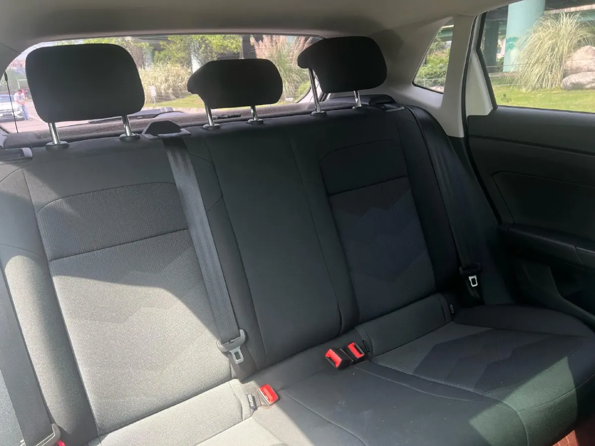 2019 Volkswagen Polo 1.5L 113HP L4 6AT,autocango,china used car exporter,china ev exporter,chinese used car exporter,chinese used ev exporter