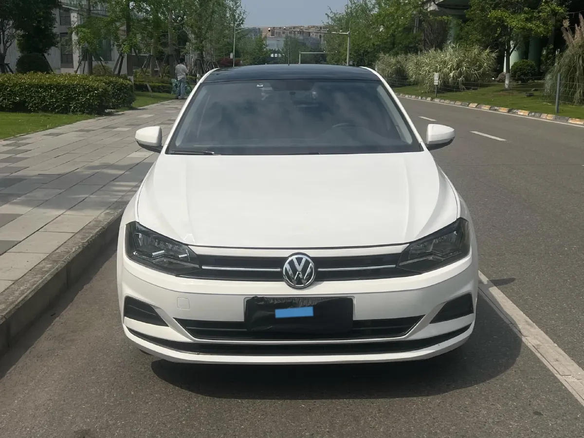 2019 Volkswagen Polo 1.5L 113HP L4 6AT,autocango,china used car exporter,china ev exporter,chinese used car exporter,chinese used ev exporter