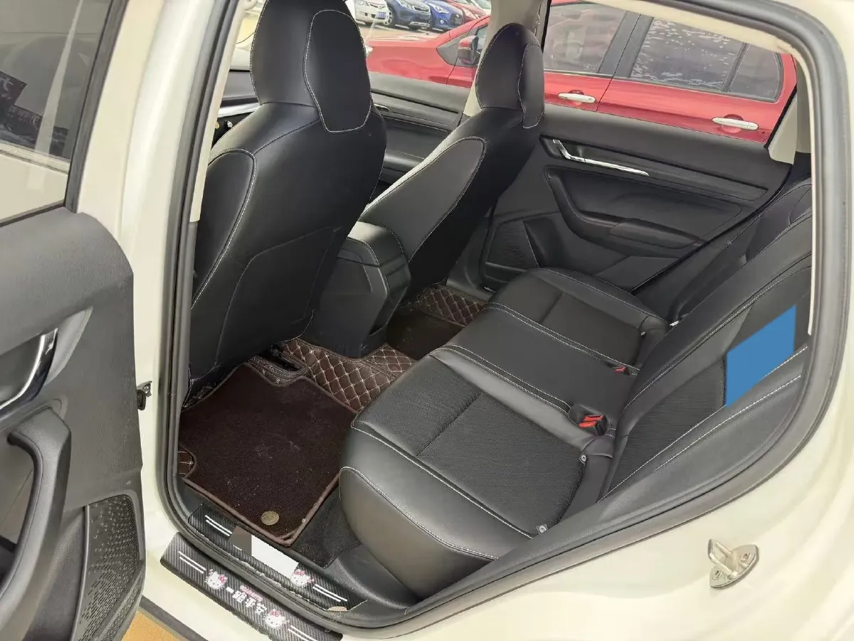 2022 Skoda Kamiq 1.5L 112HP L4 6AT,autocango,china used car exporter,china ev exporter,chinese used car exporter,chinese used ev exporter