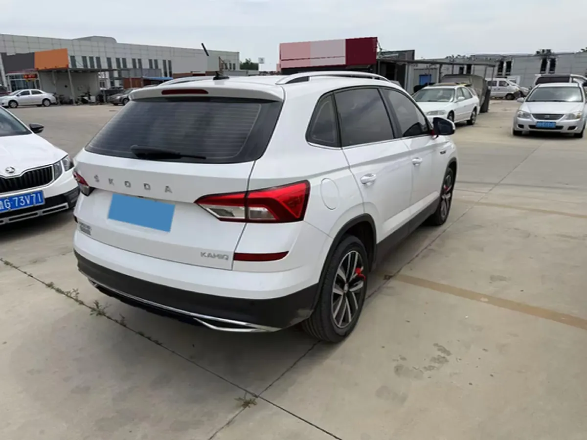 2022 Skoda Kamiq 1.5L 112HP L4 6AT,autocango,china used car exporter,china ev exporter,chinese used car exporter,chinese used ev exporter