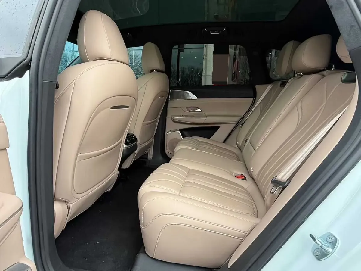 2025 Xpeng G9 BEV 93.1KWH,autocango,china used car exporter,china ev exporter,chinese used car exporter,chinese used ev exporter