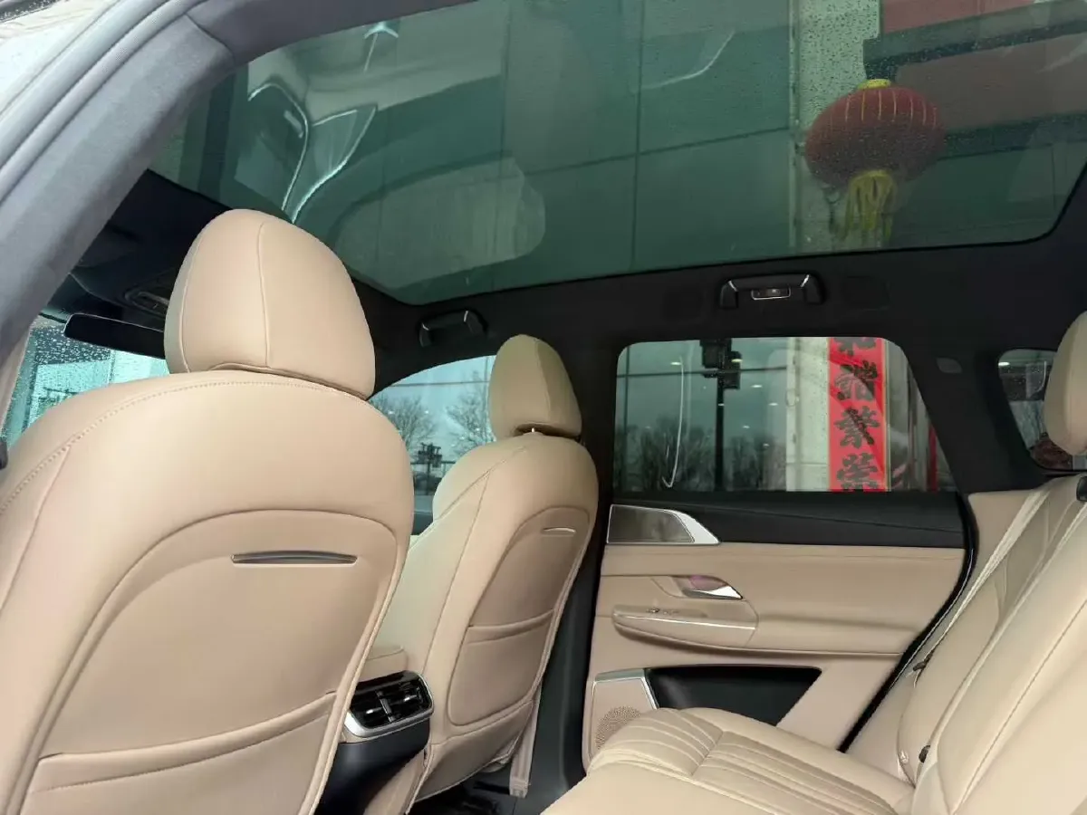 2025 Xpeng G9 BEV 93.1KWH,autocango,china used car exporter,china ev exporter,chinese used car exporter,chinese used ev exporter