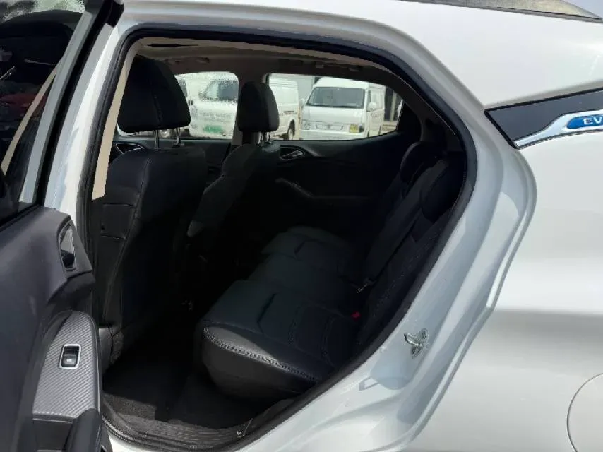 2018 BYD Yuan BEV 43.2KWH,autocango,china used car exporter,china ev exporter,chinese used car exporter,chinese used ev exporter