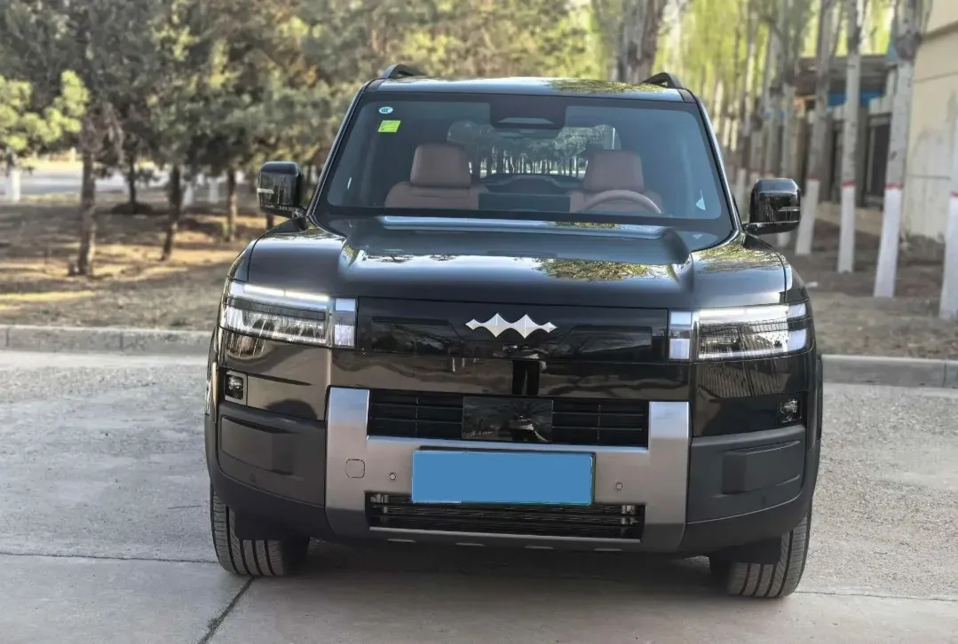 2025 FangChengBao Tai 7 1.5T 156HP L4 E-CVT PHEV,autocango,china used car exporter,china ev exporter,chinese used car exporter,chinese used ev exporter