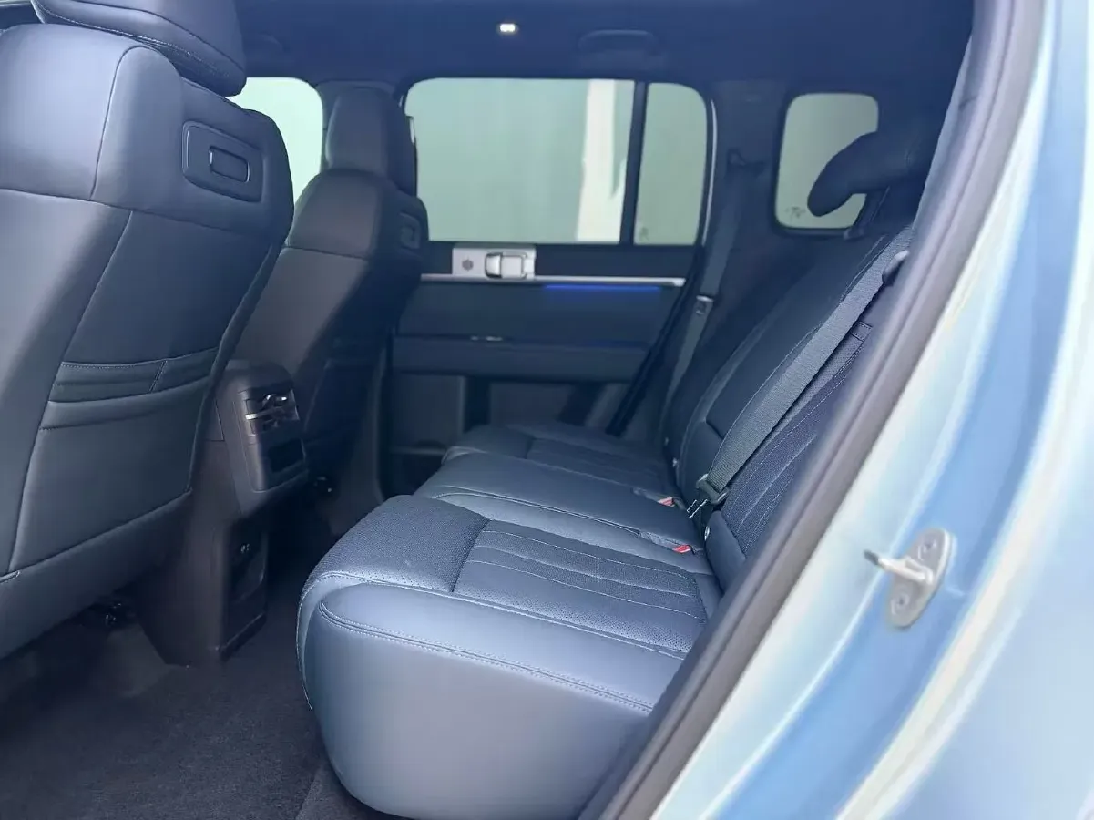 2025 FangChengBao Tai 7 1.5T 156HP L4 E-CVT PHEV,autocango,china used car exporter,china ev exporter,chinese used car exporter,chinese used ev exporter