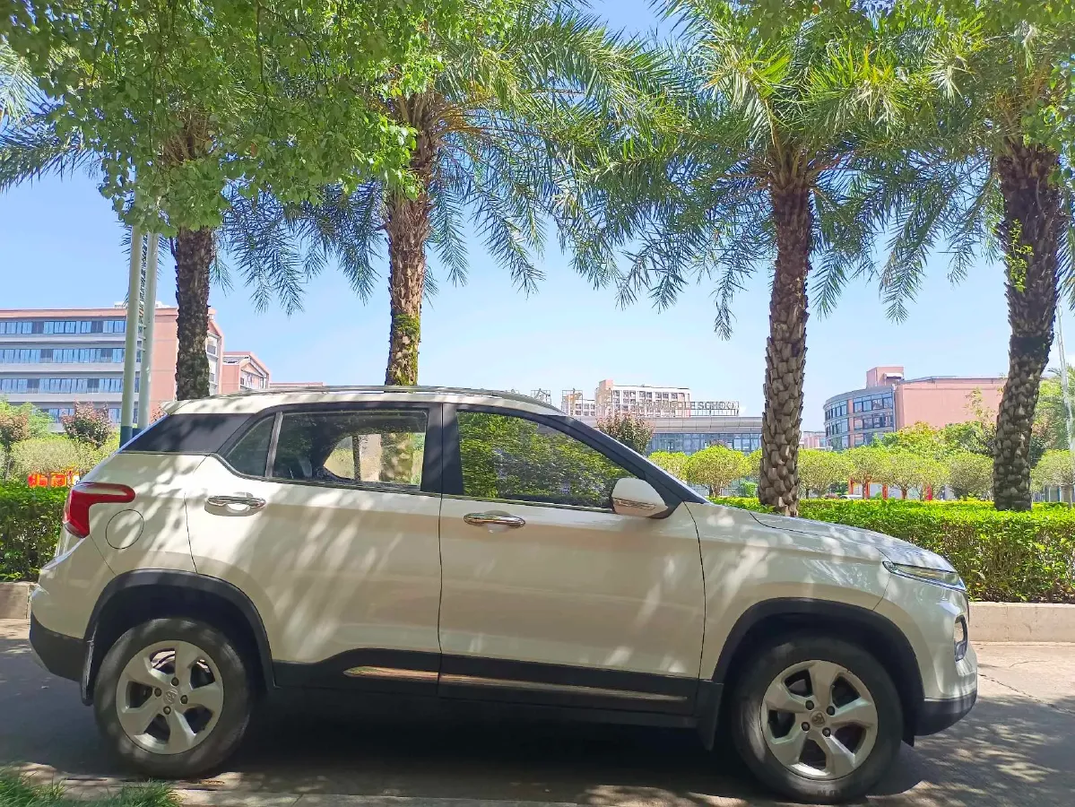 2017 BaoJun 510 1.5L 112HP L4 6MT,autocango,china used car exporter,china ev exporter,chinese used car exporter,chinese used ev exporter