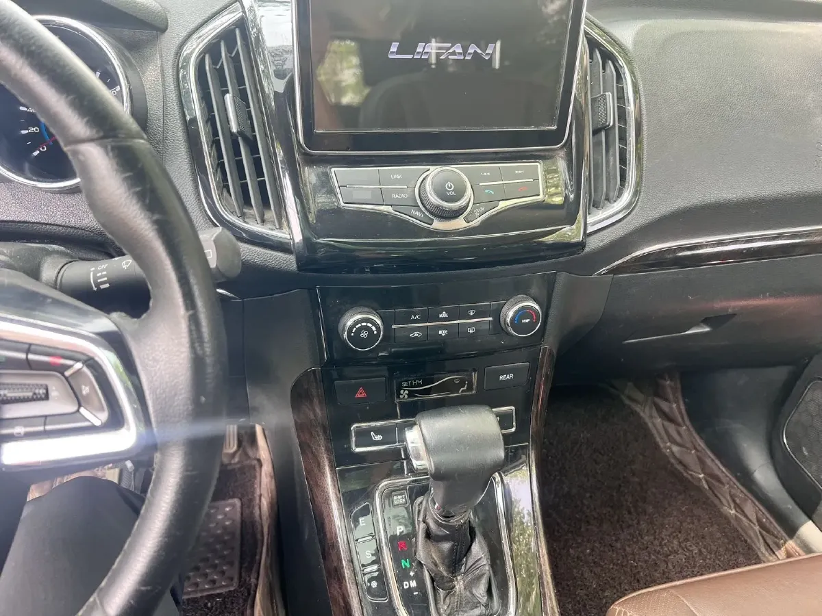 2017 LiFan XuanLang 1.5T 141HP L4 8AT,autocango,china used car exporter,china ev exporter,chinese used car exporter,chinese used ev exporter