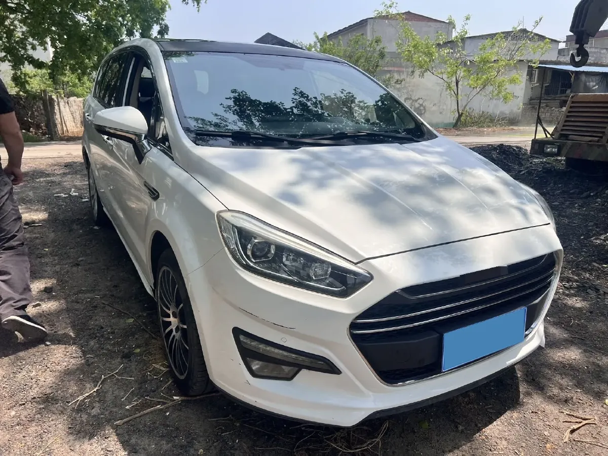 2017 LiFan XuanLang 1.5T 141HP L4 8AT,autocango,china used car exporter,china ev exporter,chinese used car exporter,chinese used ev exporter