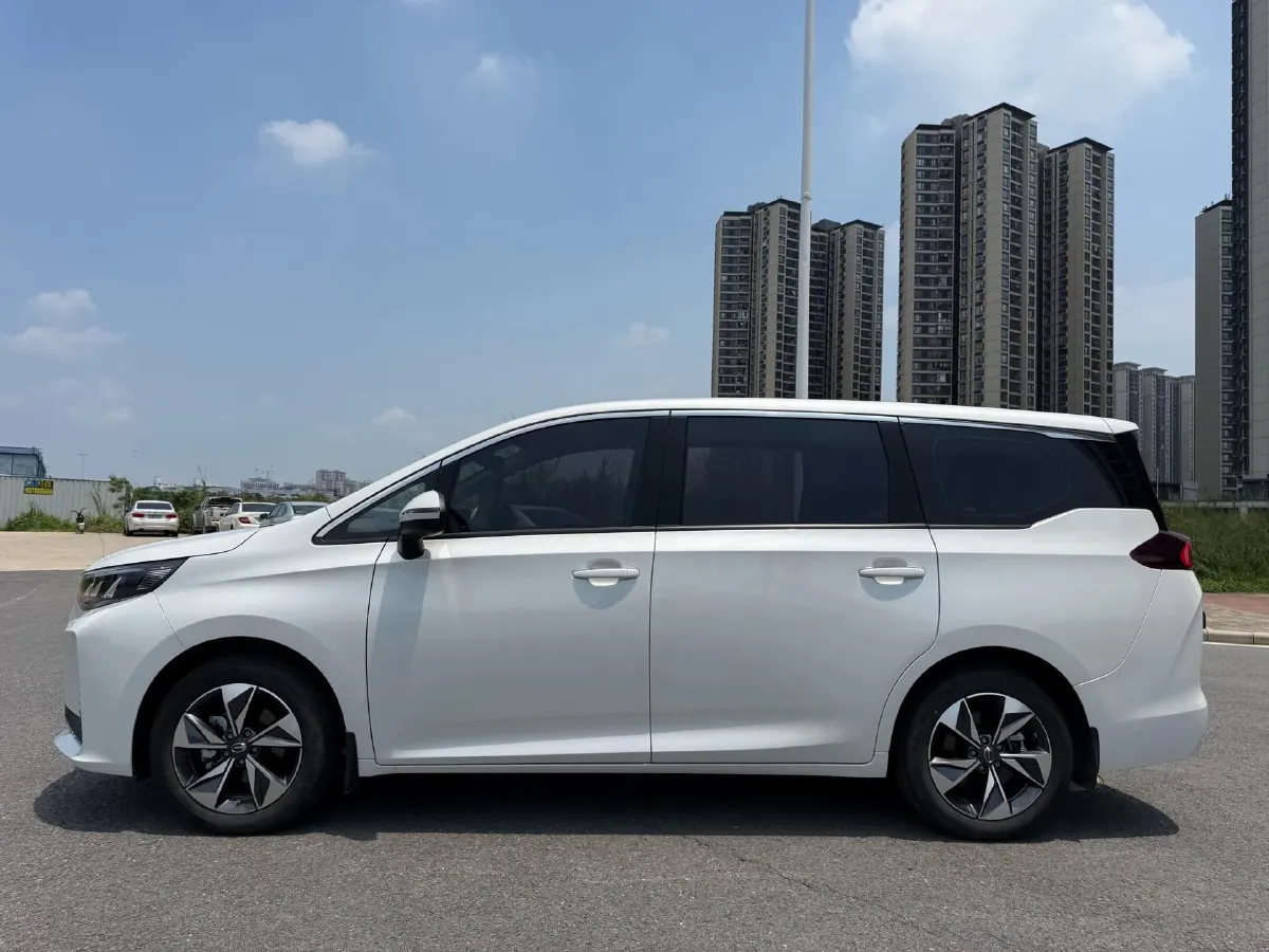 2023 GAC Trumpchi M6 1.5T 177HP L4 7DCT,autocango,china used car exporter,china ev exporter,chinese used car exporter,chinese used ev exporter