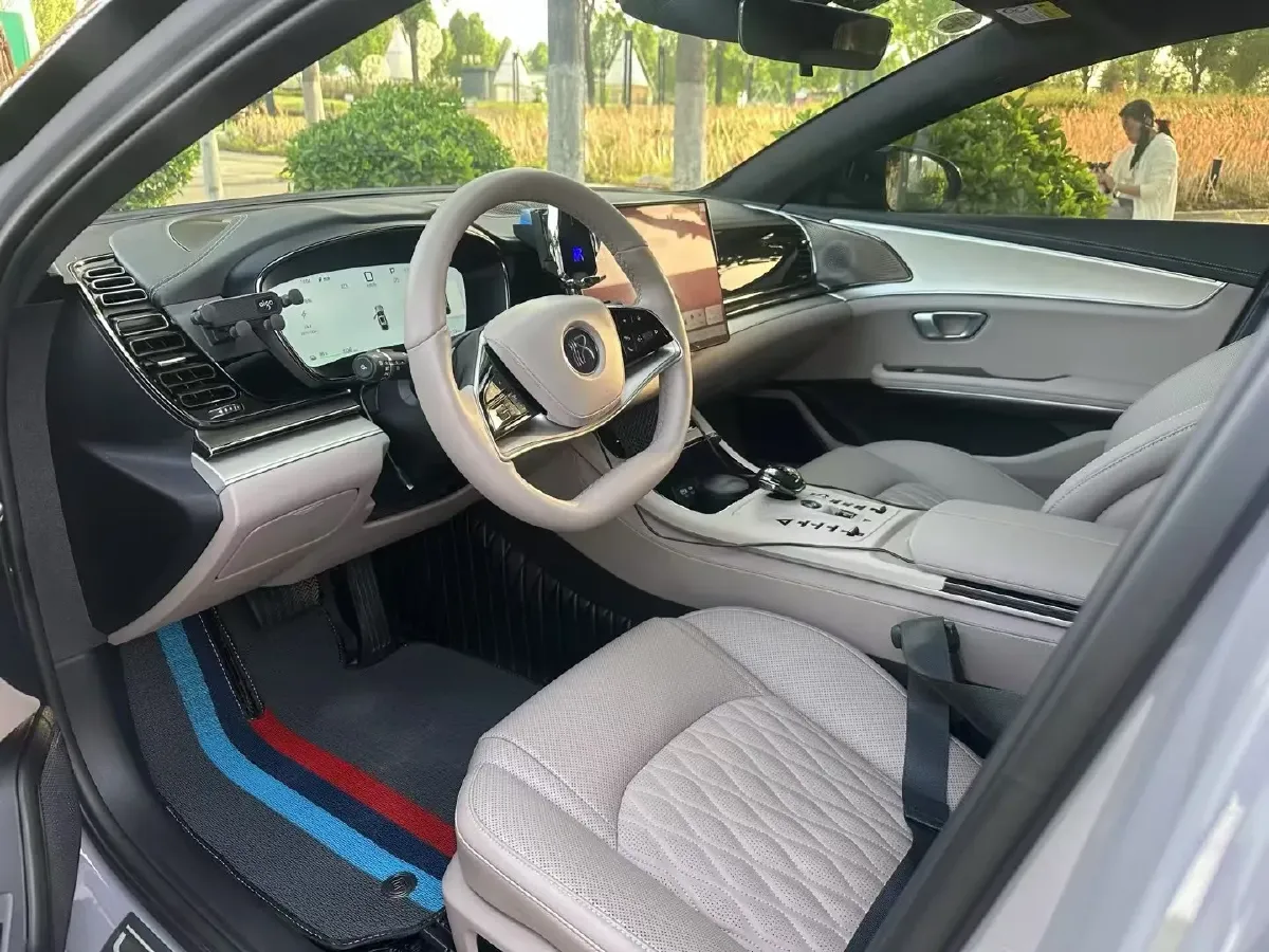 2025 BYD Han BEV 72KWH,autocango,china used car exporter,china ev exporter,chinese used car exporter,chinese used ev exporter