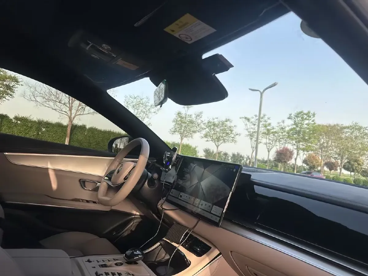 2025 BYD Han BEV 72KWH,autocango,china used car exporter,china ev exporter,chinese used car exporter,chinese used ev exporter