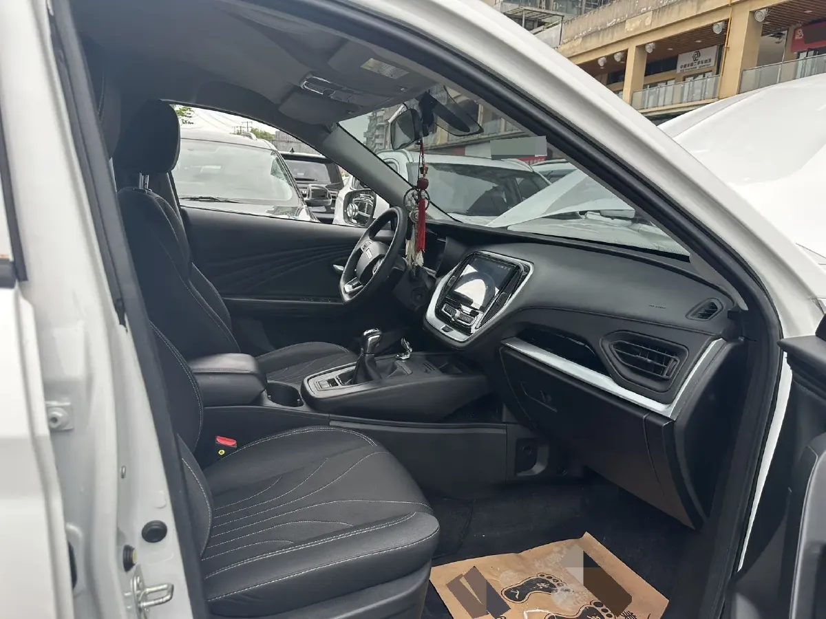 2021 SWM G05 2.0L 143HP L4 5MT,autocango,china used car exporter,china ev exporter,chinese used car exporter,chinese used ev exporter