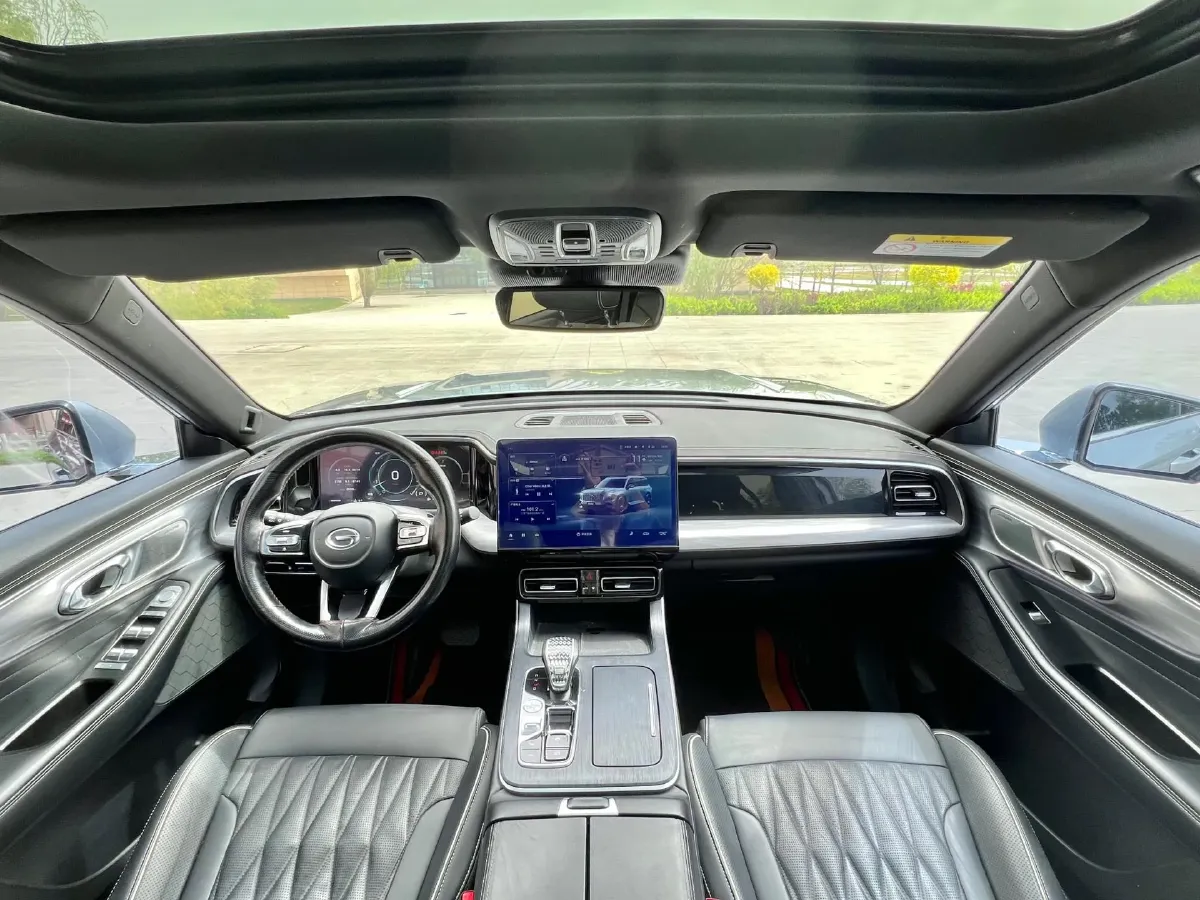 2022 GAC Trumpchi GS8 2.0T 252HP L4 8AT,autocango,china used car exporter,china ev exporter,chinese used car exporter,chinese used ev exporter