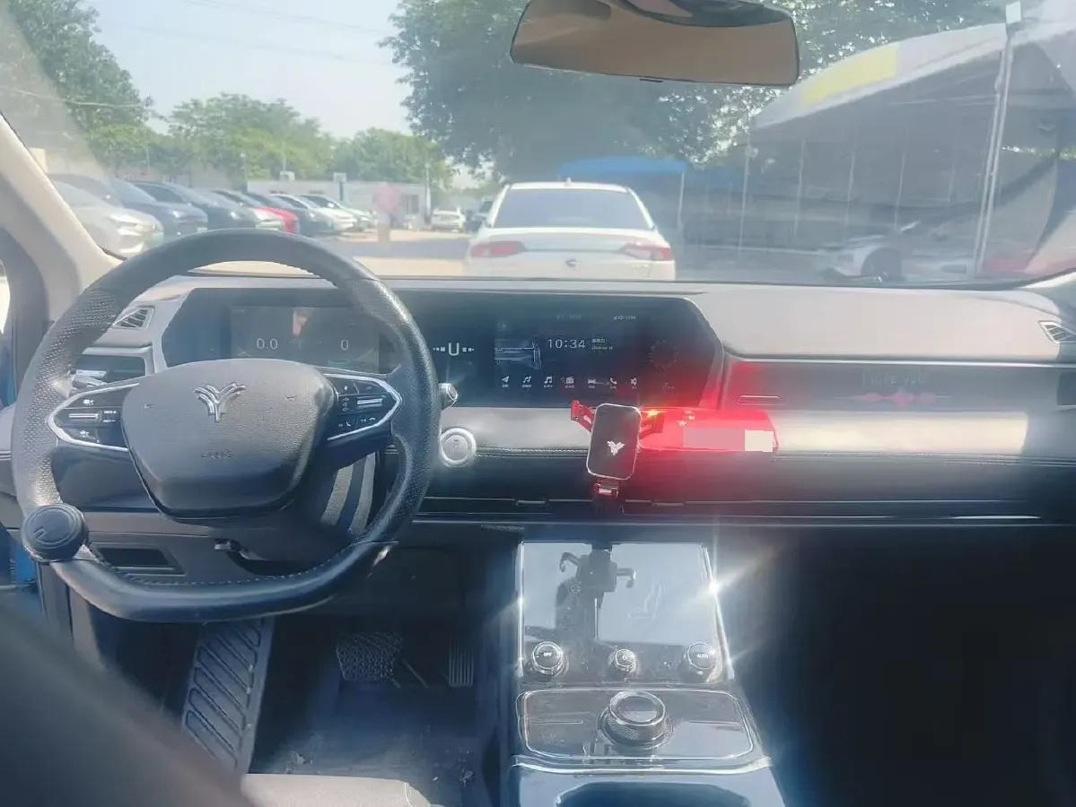 2022 MAXUS D60 1.5T 169HP L4 7DCT,autocango,china used car exporter,china ev exporter,chinese used car exporter,chinese used ev exporter