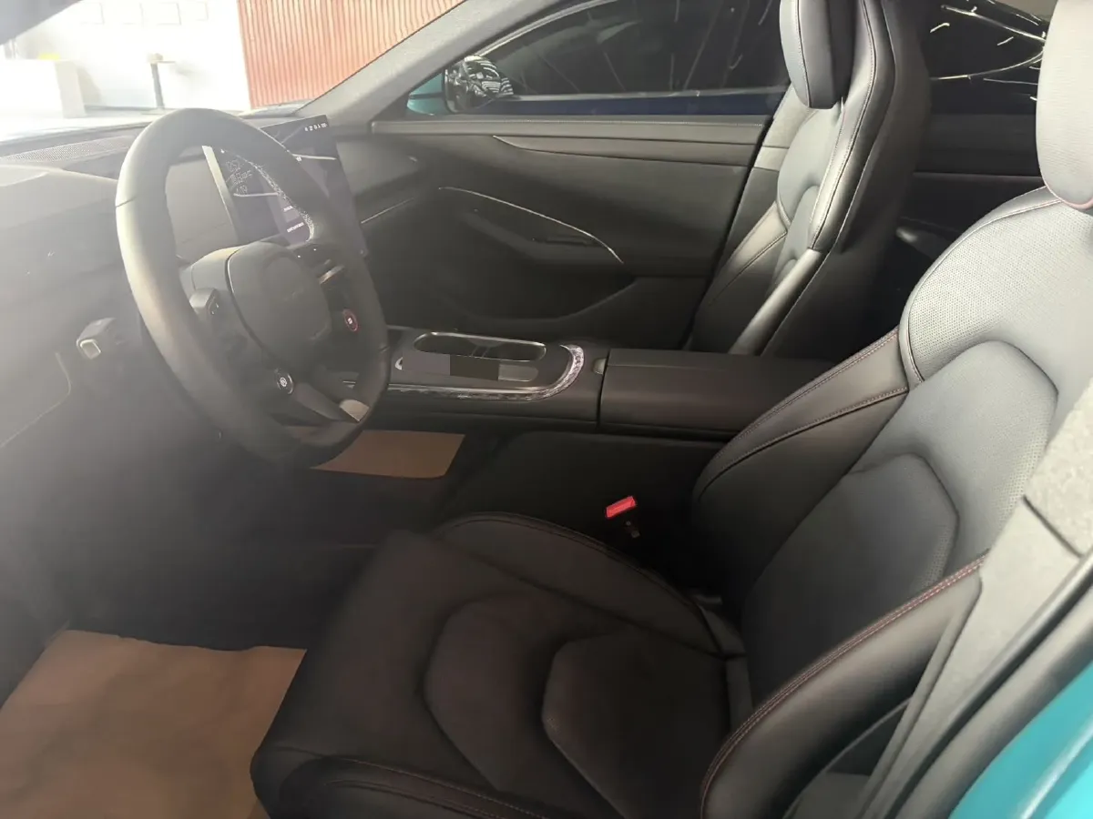 2024 MI SU7 BEV 73.6KWH,autocango,china used car exporter,china ev exporter,chinese used car exporter,chinese used ev exporter