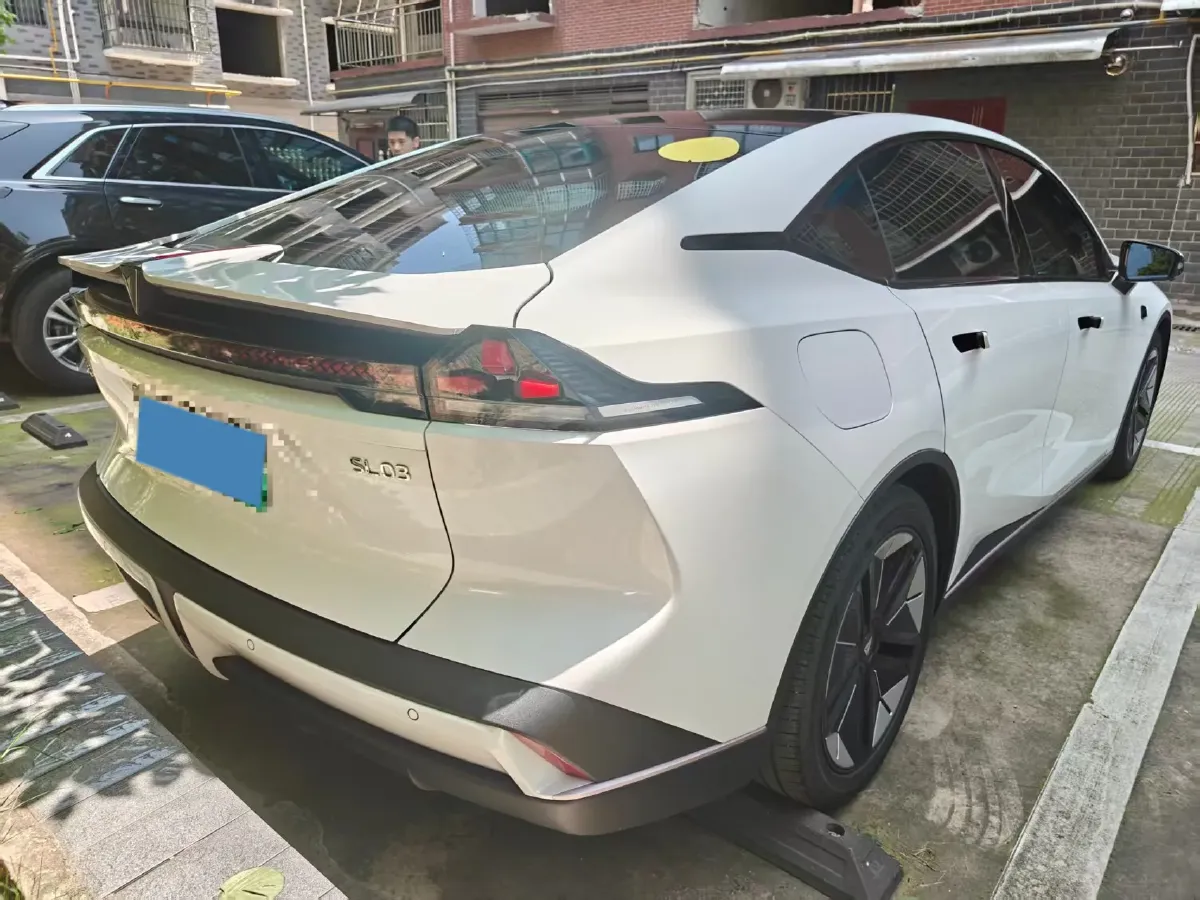 2022 DongFeng Forthing LingZhi EV BEV 68.4KWH,autocango,china used car exporter,china ev exporter,chinese used car exporter,chinese used ev exporter