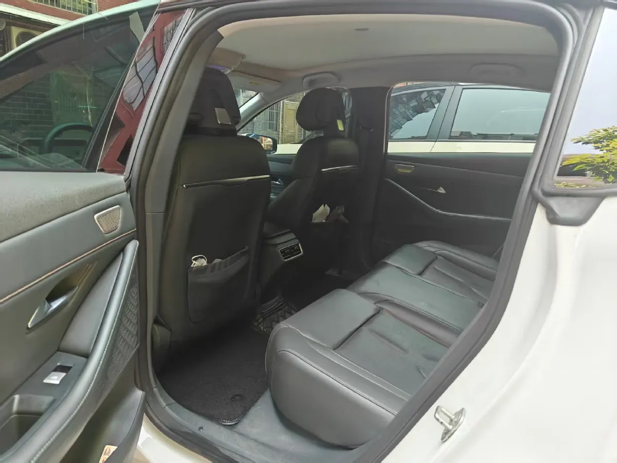 2022 DongFeng Forthing LingZhi EV BEV 68.4KWH,autocango,china used car exporter,china ev exporter,chinese used car exporter,chinese used ev exporter