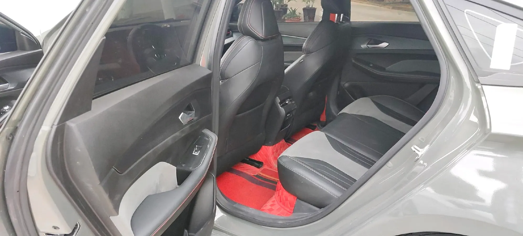 2022 Geely Binray 1.5T 181HP L4 7DCT,autocango,china used car exporter,china ev exporter,chinese used car exporter,chinese used ev exporter