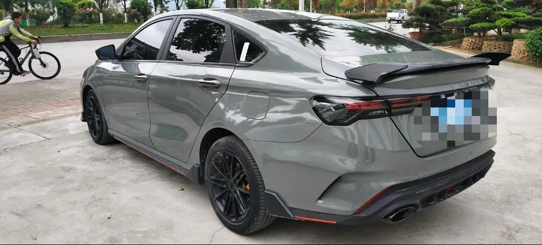 2022 Geely Binray 1.5T 181HP L4 7DCT,autocango,china used car exporter,china ev exporter,chinese used car exporter,chinese used ev exporter