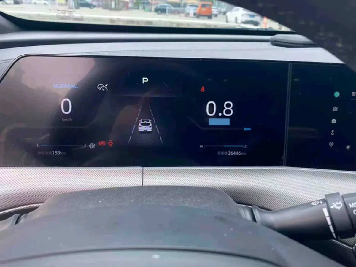 2022 ChangAn UNI-T 1.5T 188HP L4 7DCT,autocango,china used car exporter,china ev exporter,chinese used car exporter,chinese used ev exporter