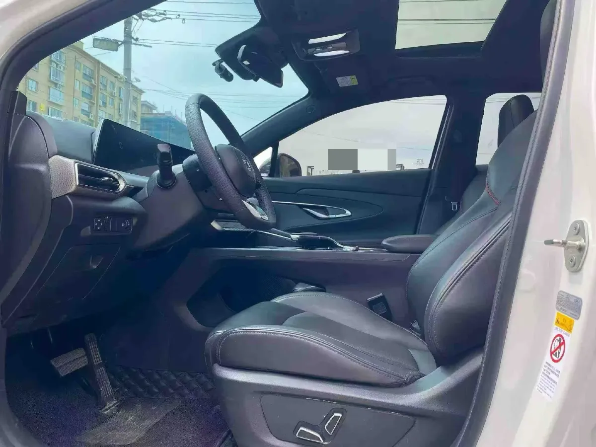 2022 ChangAn UNI-T 1.5T 188HP L4 7DCT,autocango,china used car exporter,china ev exporter,chinese used car exporter,chinese used ev exporter