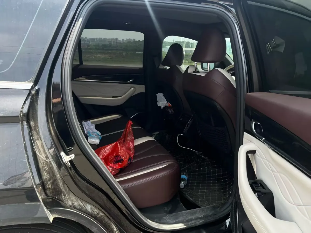 2021 Geely Monjaro 2.0T 218HP L4 7DCT,autocango,china used car exporter,china ev exporter,chinese used car exporter,chinese used ev exporter