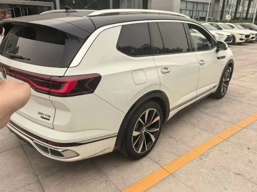 2021 Volkswagen Talagon 2.0T 220HP L4 7DCT,autocango,china used car exporter,china ev exporter,chinese used car exporter,chinese used ev exporter