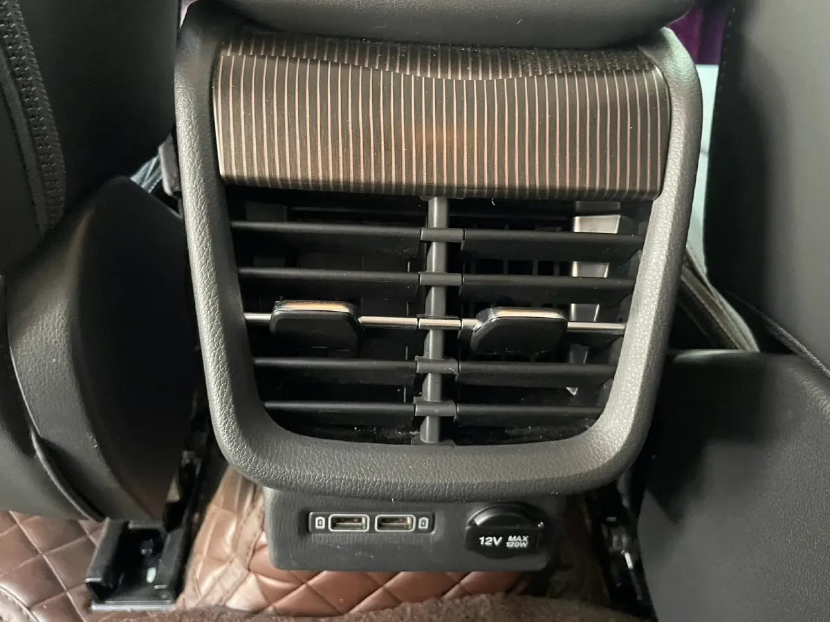 2023 HongQi E-QM5 BEV 54KWH,autocango,china used car exporter,china ev exporter,chinese used car exporter,chinese used ev exporter